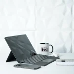 تبلت سرفیس پرو 7 استوک SURFACE PRO 7 i7 - تصویر اختصاصی نمای کار