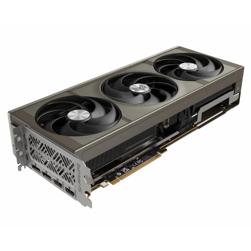 نمای کنار کارت گرافیک سافایر NITRO Plus RX 9070 XT OC 16GB