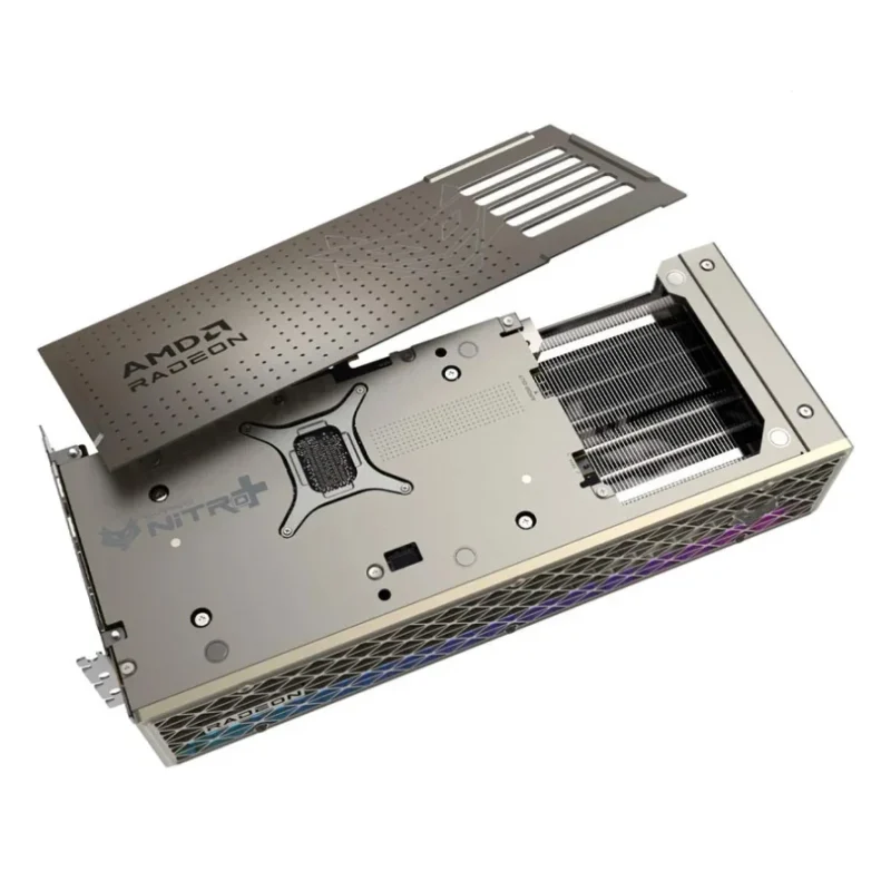 نمای پشت کارت گرافیک سافایر NITRO Plus RX 9070 XT OC 16GB