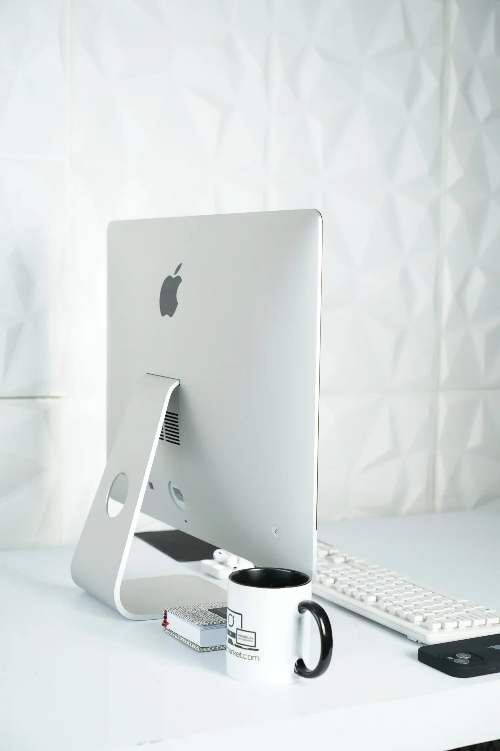 نصب macOS و عیب‌یابی نرم‌افزاری مک در رشت